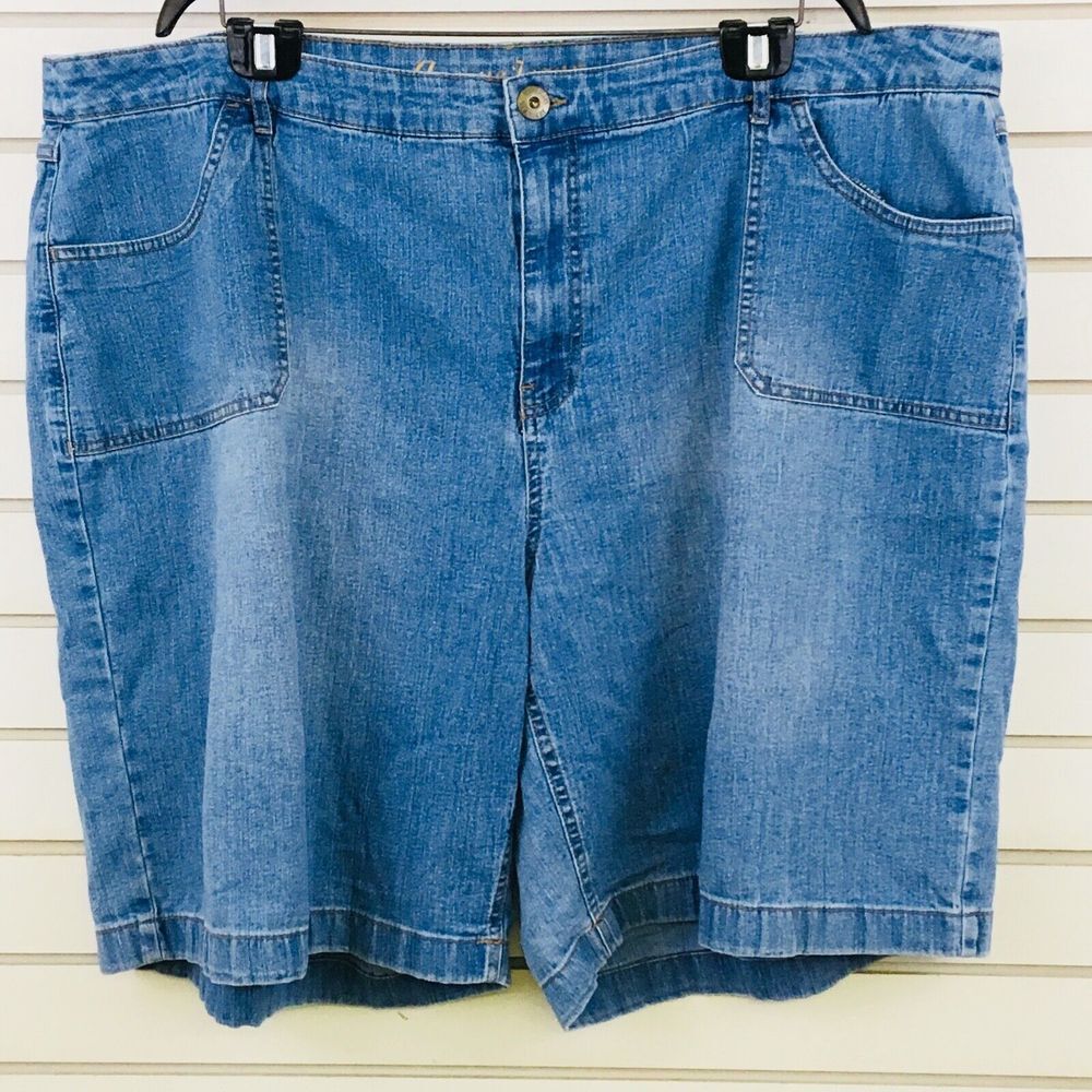 Womens 26 Avenue Jeans Denim Shorts Medium Blue Wash 10" Inseam